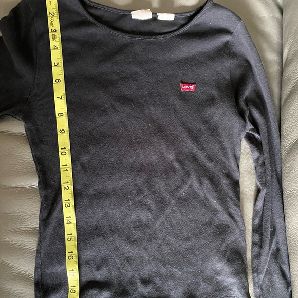 Levi’s | ribbed long sleeve shirt. XS - Picture 9 of 9
